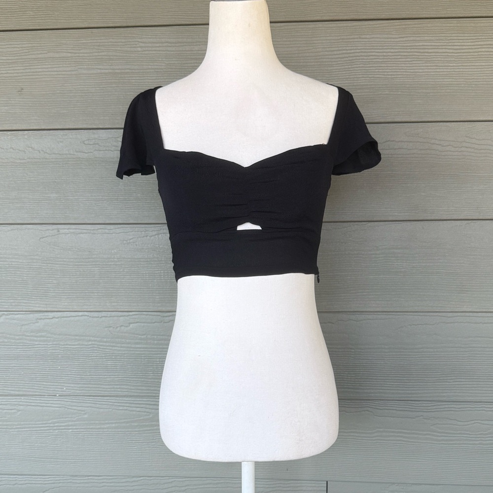 Reformation Black Viscose Crop Top with Keyhole Front Cutout